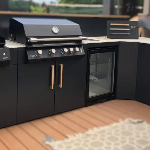 Brabura Outdoor Kitchen