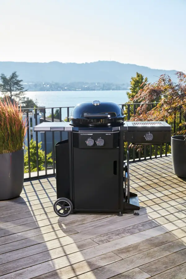 Outdoor Chef Davos 570 Pro Gas Kettle Barbecue - Image 10