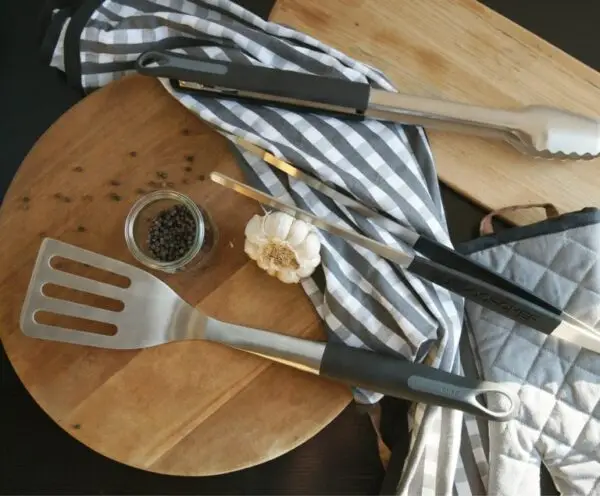 Outdoor Chef Barbecue Grill Tweezers - Image 3