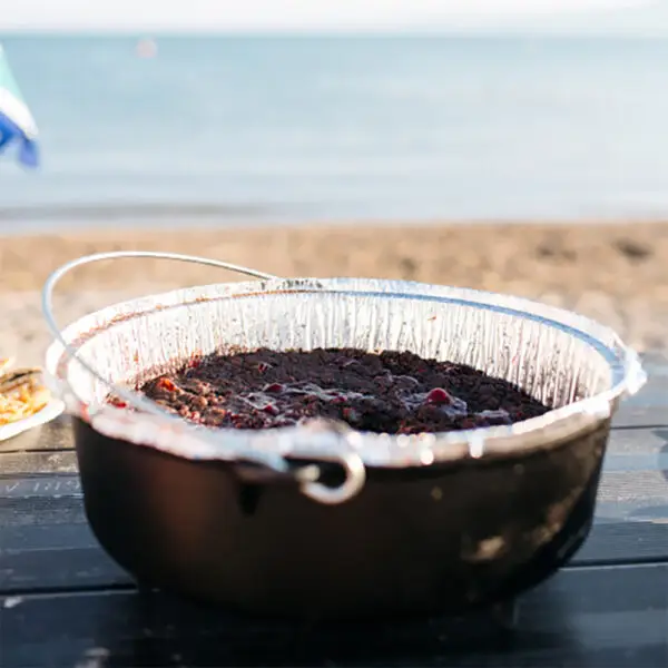 Camp Chef 12" Deluxe Dutch Oven - Image 2